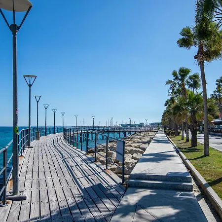 Sanders Triple Apartment Limassol